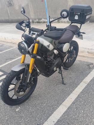 TRIUMPH SCRAMBLER 400 X 